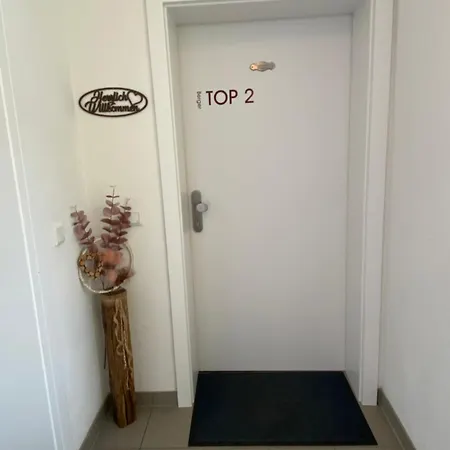 Silbermond Apartment *
