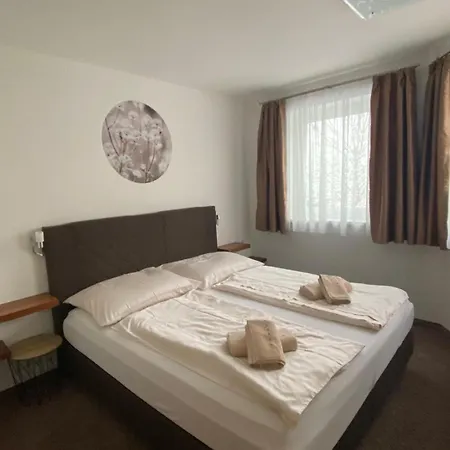 Silbermond Apartmán *